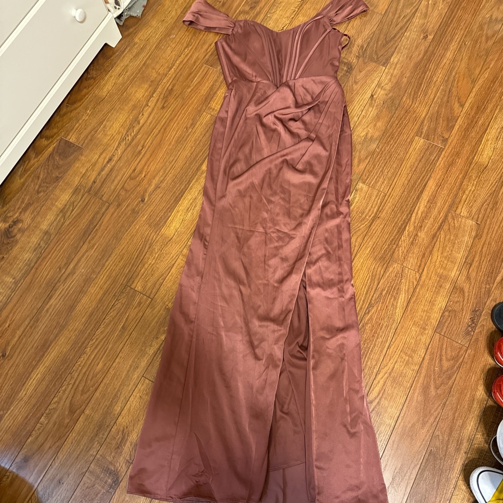 Elegant Off-Shoulder Brown Dress